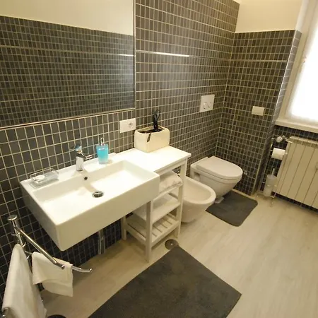 Rhome Moricca 5 Róma