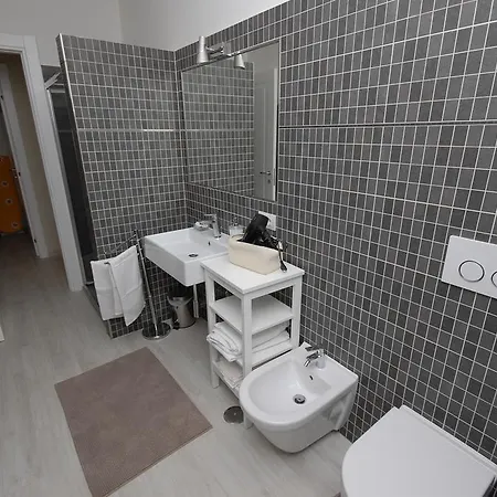 Rhome Moricca 5 Rome