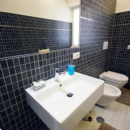 Rhome Moricca 5 Rome