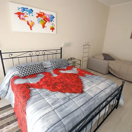 Rhome Moricca 5 Apartman *